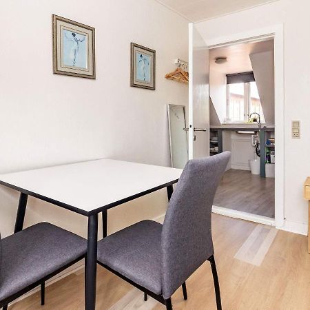 3 Person Holiday Home In R Sk Bing Эрёскёбинг Экстерьер фото